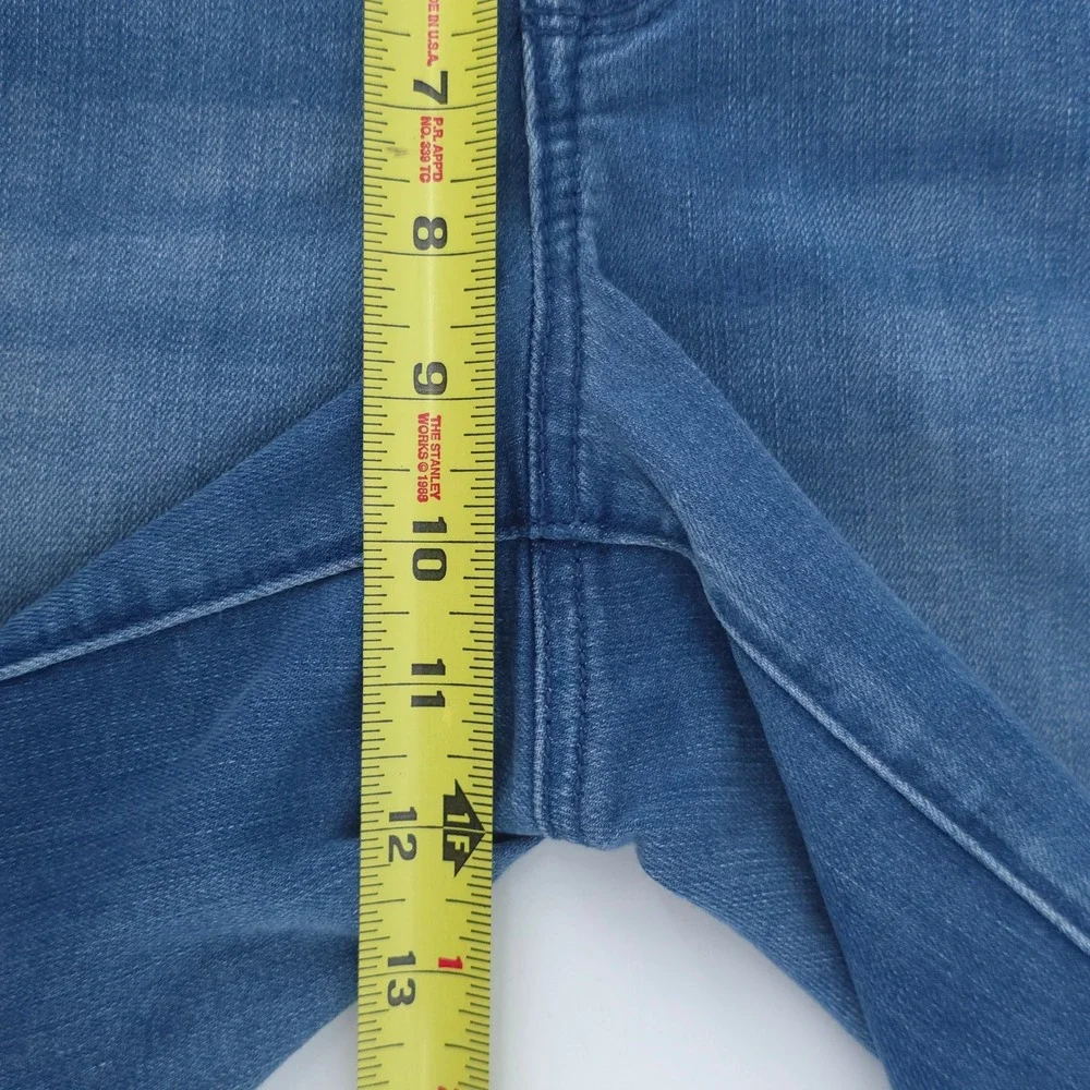Seven7 Women Denim Shorts Size 6 Blue Bermuda Distressed‎ Stretch